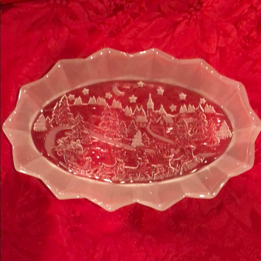 12” oval Dish - Silent Night